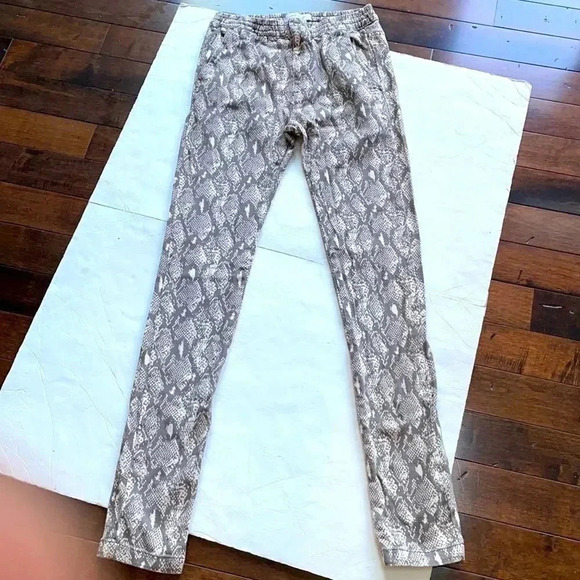 Urban Outfitters snakeskin print pants Zip front Drawstring at waist Size S - Picture 2 of 14